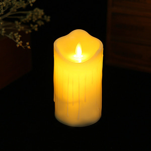 리얼라잇 LED 캔들 무드등 파라핀 촛농 흔들리는 촛불